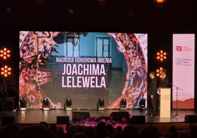 Zdjęcie z Gali 100lecia Polskiego Towarzystwa Historycznego