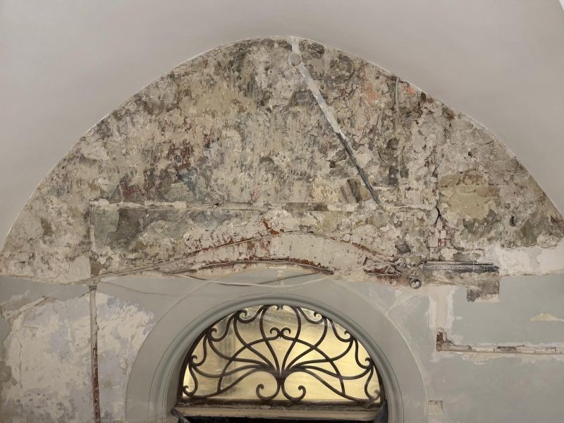 Muzeum Religii 03 Wtrakcie odslaniania malowidla w 2025r